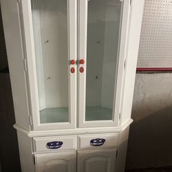 Free corner piece-Pending Pick up-