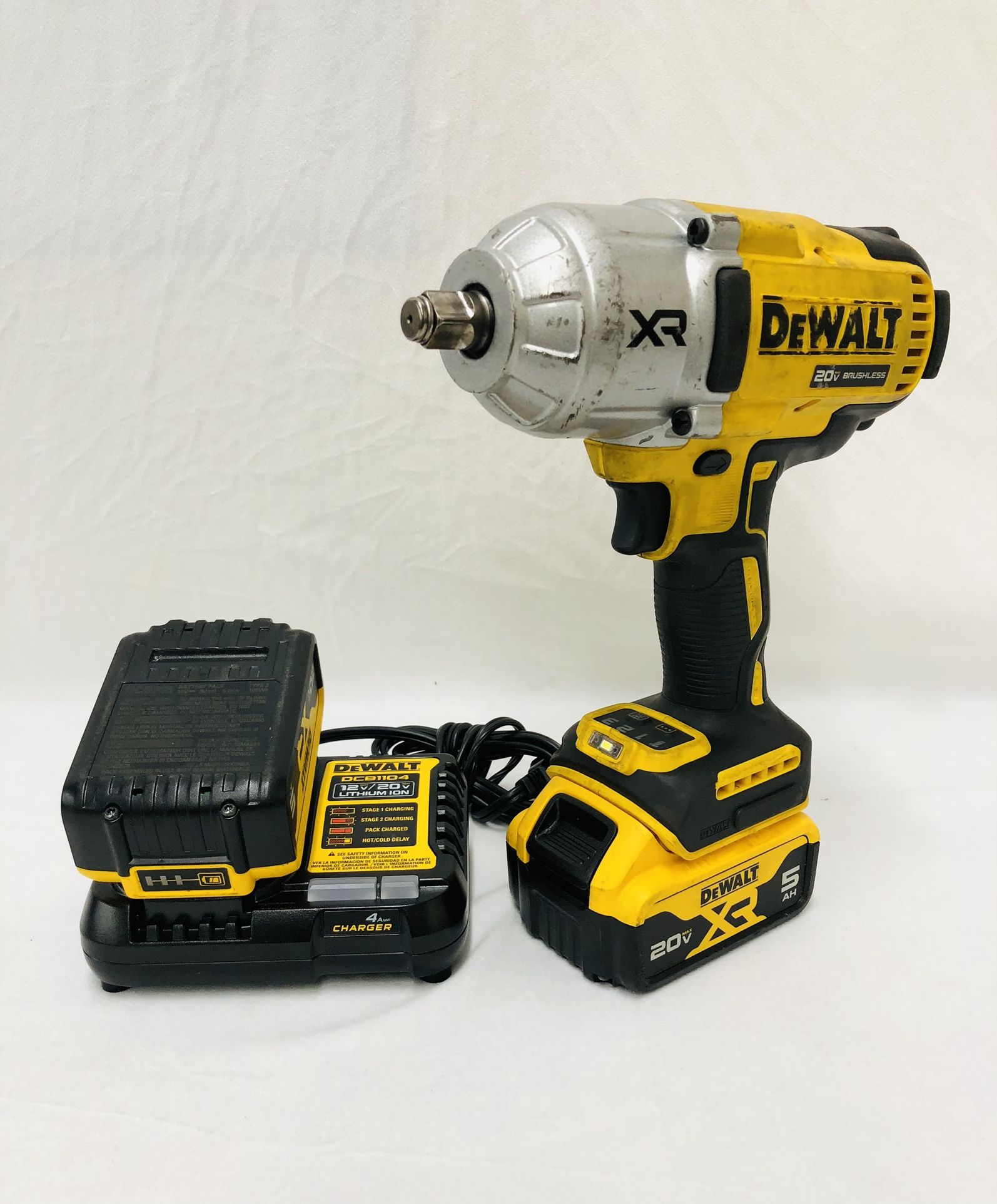DeWalt 20V MAX XR 1/2” High Impact Wrench w/(2) 5Ah Batteries & Charger