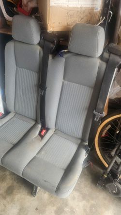 Transit back seat with mounting for ram promaster city
