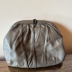 DRAMATIC PRICE DROP: VINTAGE NEVER USED Premium Quality Leather/Leather-lined Khaki Green/taupe Crossbody/Shoulder Bag/Clutch By YOEL NEW YORK 