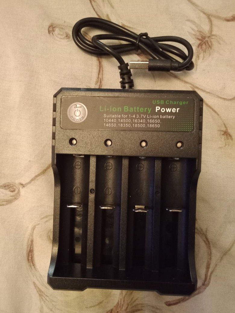 3.7V 18650 Charger Li-ion Battery Four Slot Line Charge