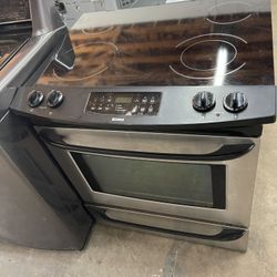 Kenmore Electric Range 
