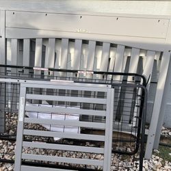 Gray Baby Crib Free
