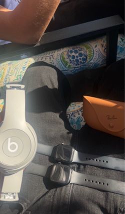 Beats solo 4