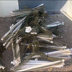 Metal Clothing Hangers 