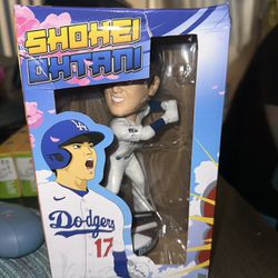 Dodgers Bobble Head Shohei Ohtani