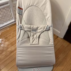 Baby Bjorn Bouncer 