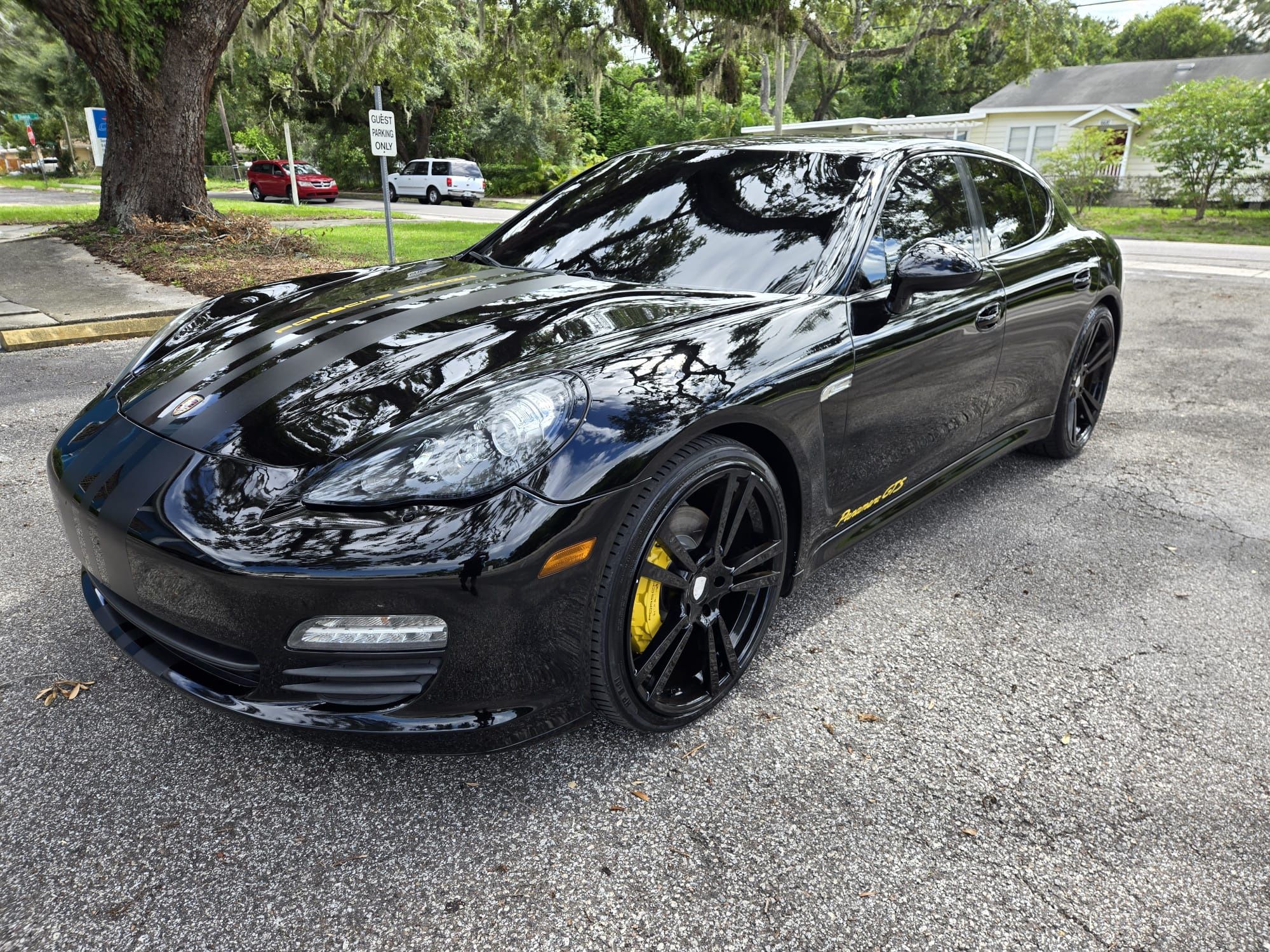 1012 Porsche Pannamera