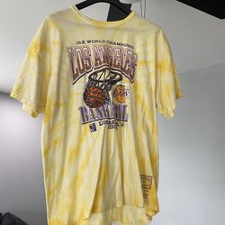 Lakers Graphic tee PacSun