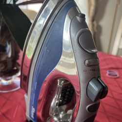 Steam Iron