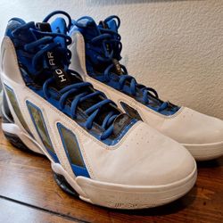 Men’s Size 11.5 Howard Adidas