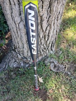 EASTON "BIG BARRELL " BAT ( SEE PICS) LOCATED IN GLENDORA  CHECK OUT MY PAGE ALOT OF BASEBALL EQUIPMENT FOR SALE  "CHEAP "