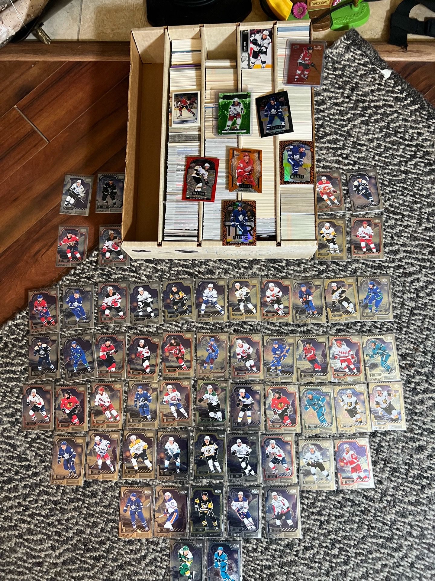 Maklin Celebrini Crosby McDavid Ovechkin Mathews Hockey 4,000 card lot