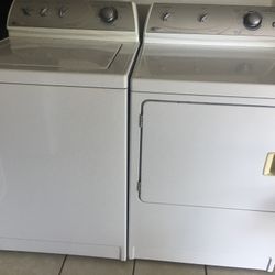 Maytag Washer And Electric Dryer Set $300