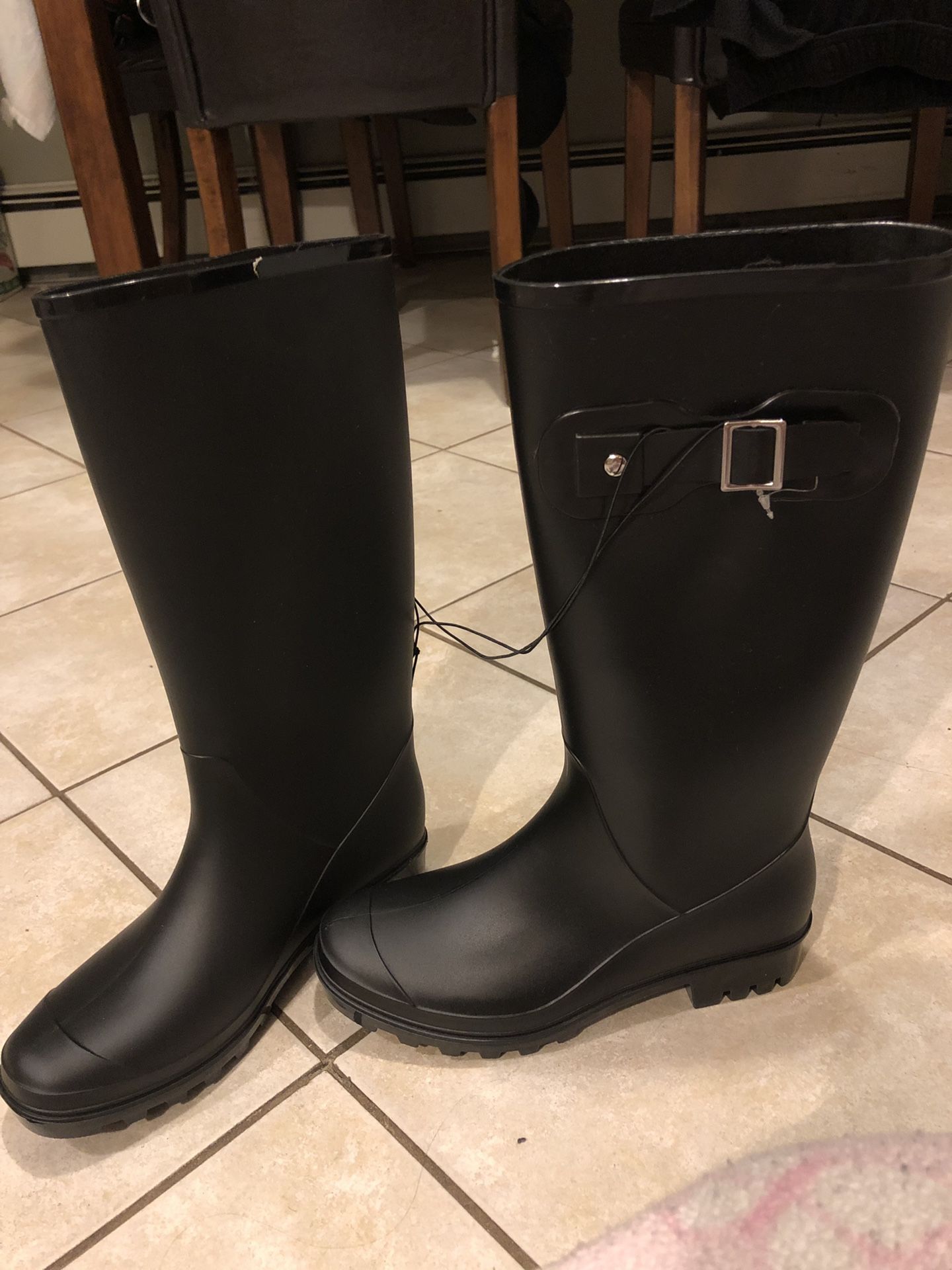 Rain Boots. Size 5 in Women’s