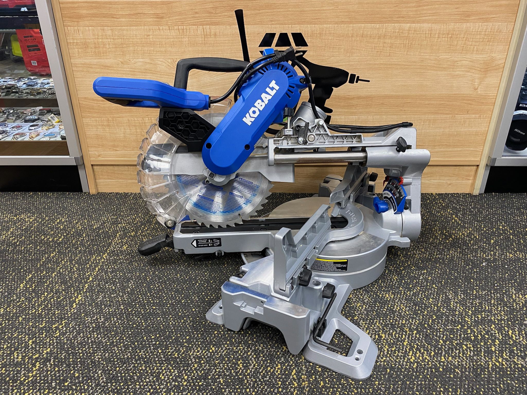 KOBALT (contact info removed) 10" 15-Amp Dual Bevel Sliding Compound Corded Miter Saw