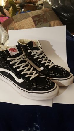 High top black Vans