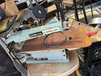 Delta 15” Scroll Saw — Vintage Woodworking Tool