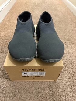 adidas Men's Yeezy Knit Runner Fade Onyx Size 9.5
