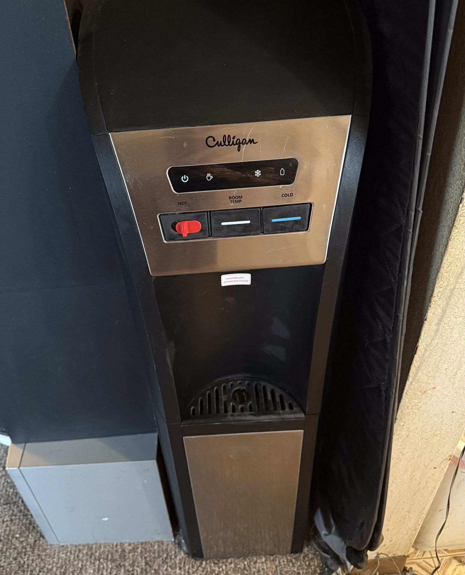 Bottom Load Water Cooler & Heater