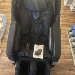 Brookstone BK-250 Massage Chair