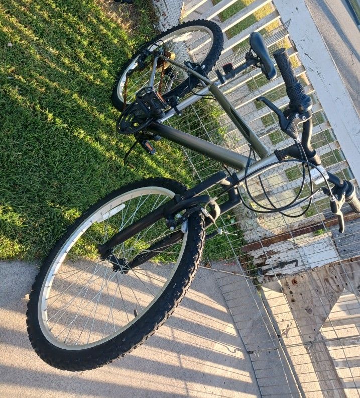 24in 18 Speed Mountain Bike $40
