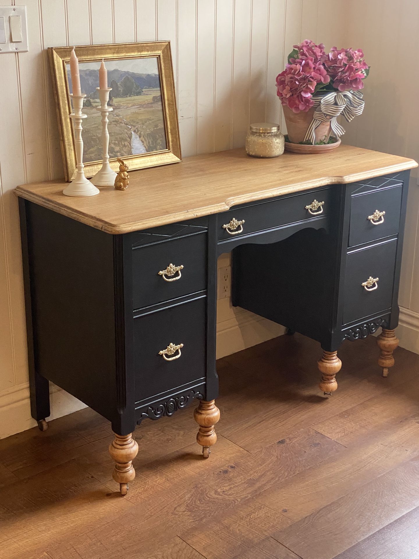 Gorgeous Vintage Desk Or Vanity Set