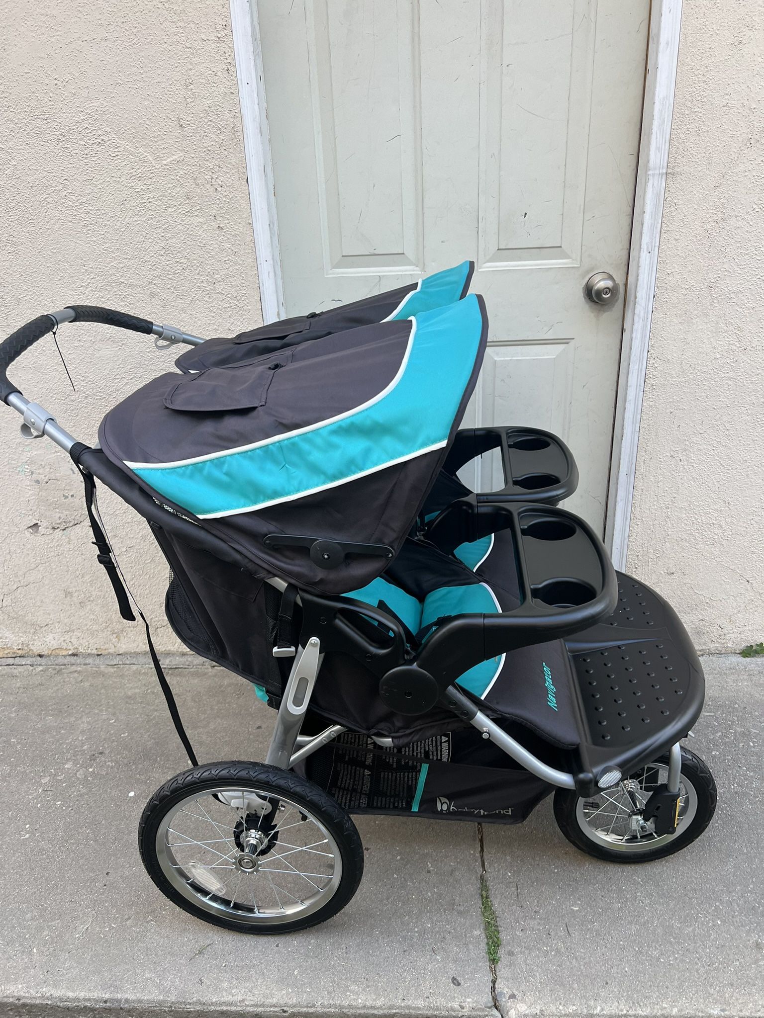 BABY TREND NAVIGATOR DOUBLE JOGGING 