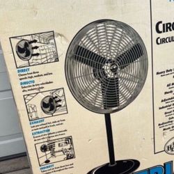 Industrial Pedestal 30”. Circulator Heavy Duty. 3 speed.HighIndustrial Pedestal 30”. Circulator Heavy Duty. 3 speed. Control High Velocity.. 