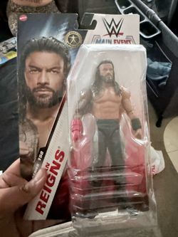 Roman reigns figure