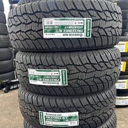 LT285/70R17 Set Of 4 Rockblade A/T New Tires 