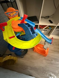 HOT WHEELS TODDLER