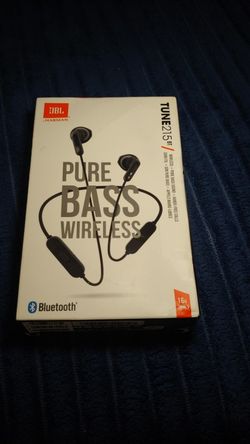 JBL Wireless in-ear headphones Bluetooth