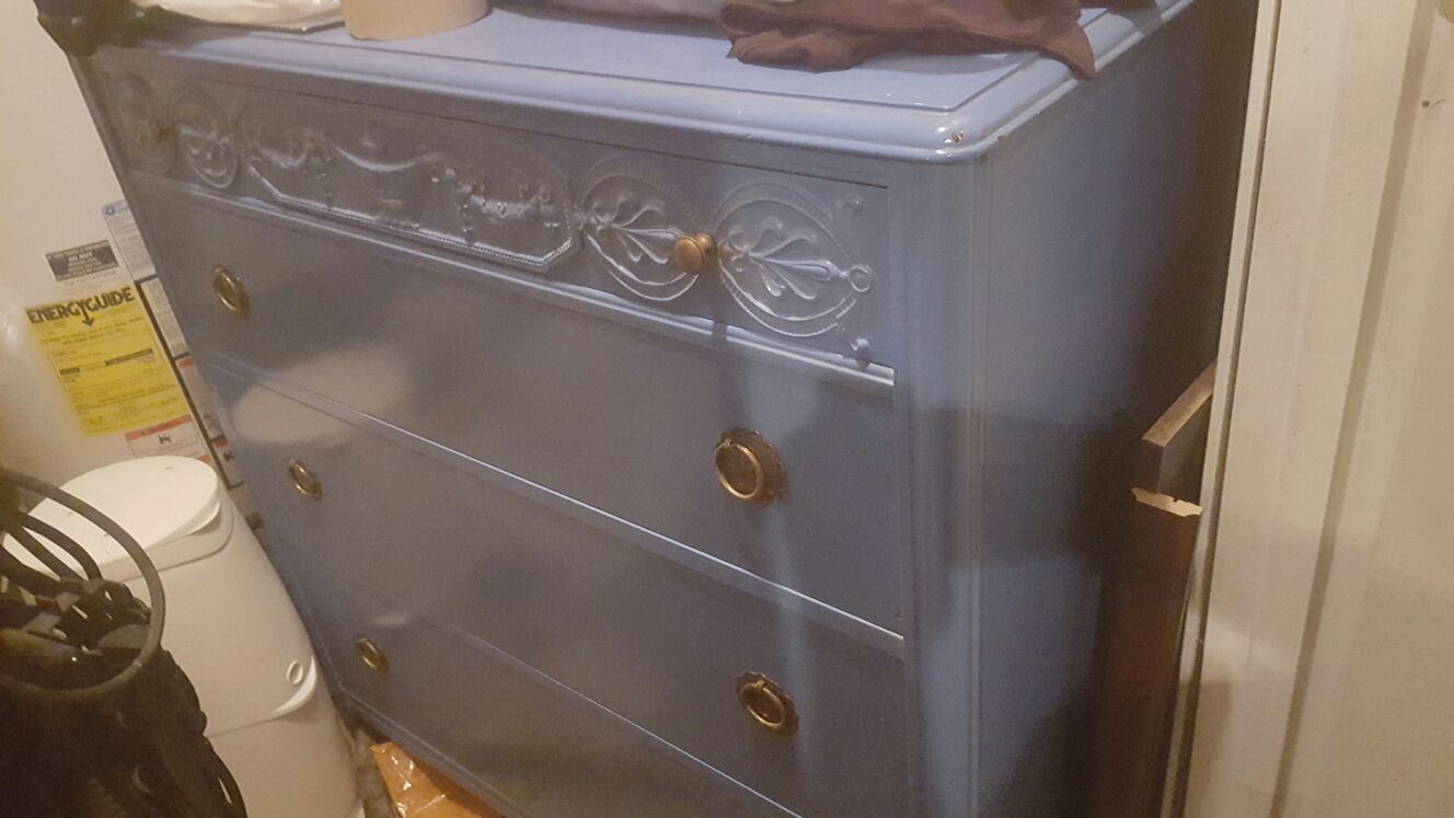 Cómoda Y Peinador De Madera