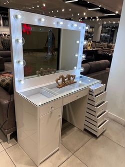 White Makeup Vanity with Hollywood Mirror