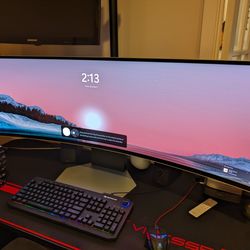 Samsung Odyssey G9 OLED 49" super ultrawide gaming monitor
