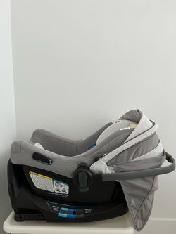 PIPA™ Aire RX + PIPA Relx Base Infant Car Seat