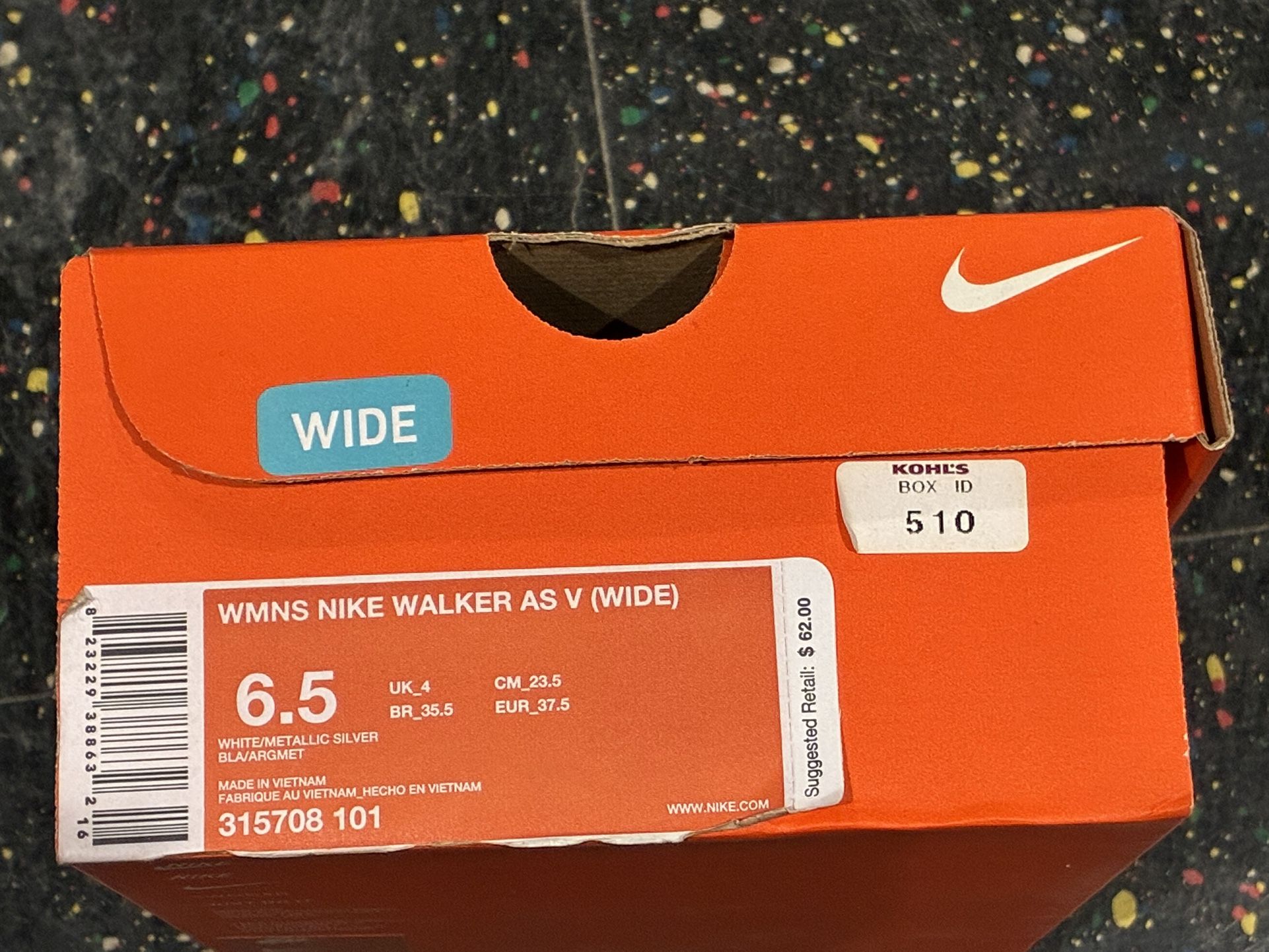 Nike Women’s Walker AS 5 (Wide) White Athletic Gym Shoes BRAND NEW NEVER WORN