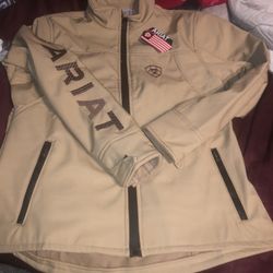 Jackets Ariat De. Mexico  🇲🇽 ! Sizes  S, M,,l Men And Women ! $65 Each Cada Una
