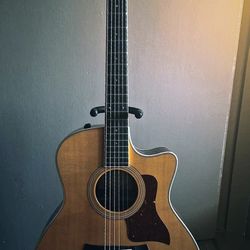Taylor Acoustic Electric Guitar 