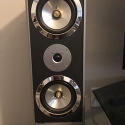 Audio line surround speakers