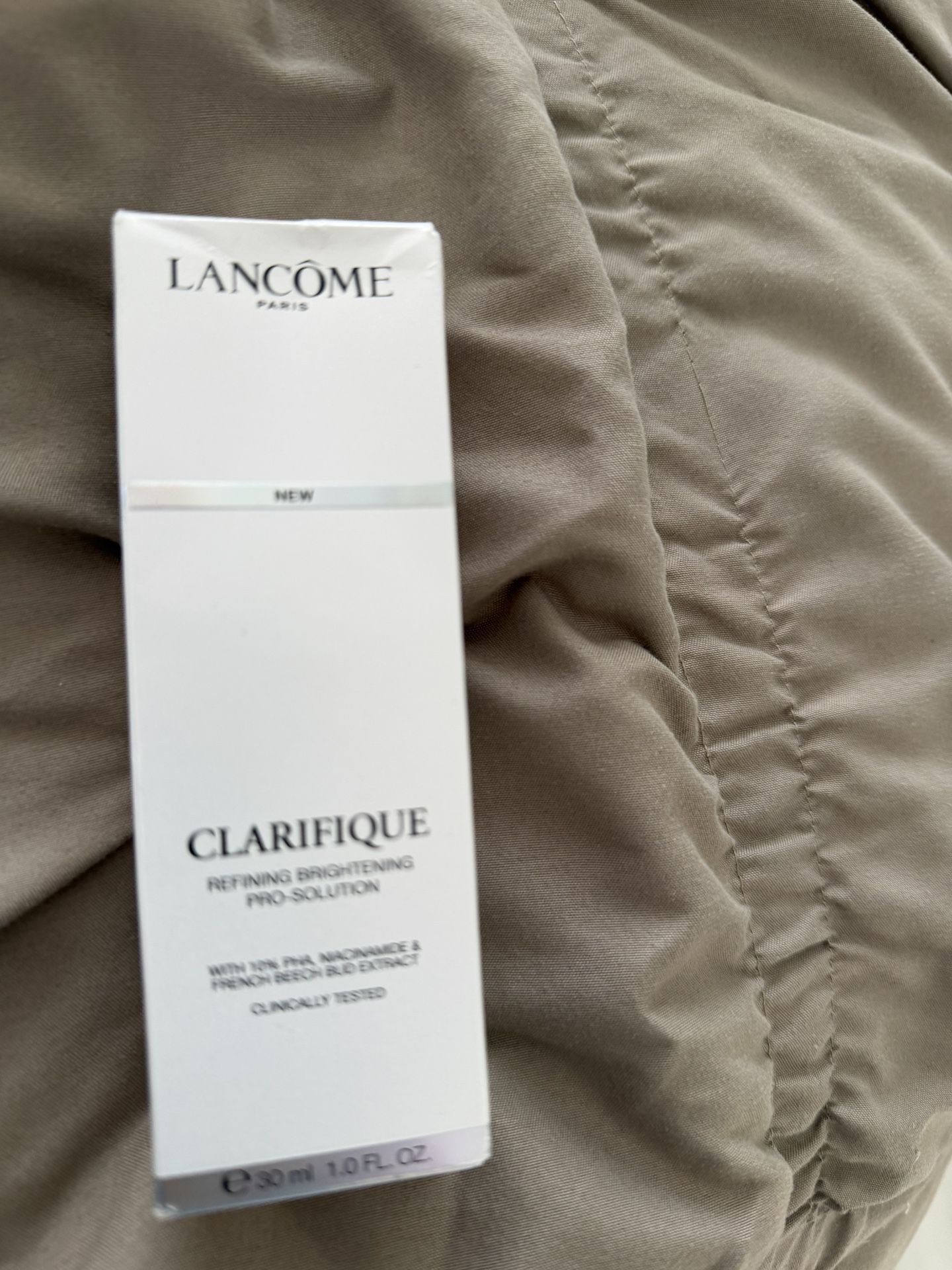 Clarifique Serum