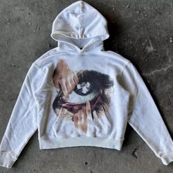 WHITE EYE GRAPHIC HOODIE