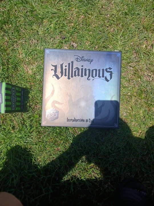 VILLANOUS BOARD GAME DISNEY VILLANS
