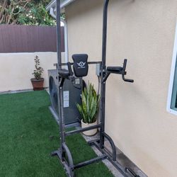 Freestanding Pull-up Bar, Dip Bar, Push-up Handles, And Stomach Curl Pads