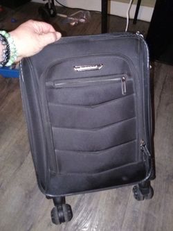 Suitcase Travelers choice rolling little suit case