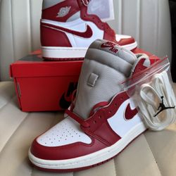 Air Jordan 1 Retro Hi OG