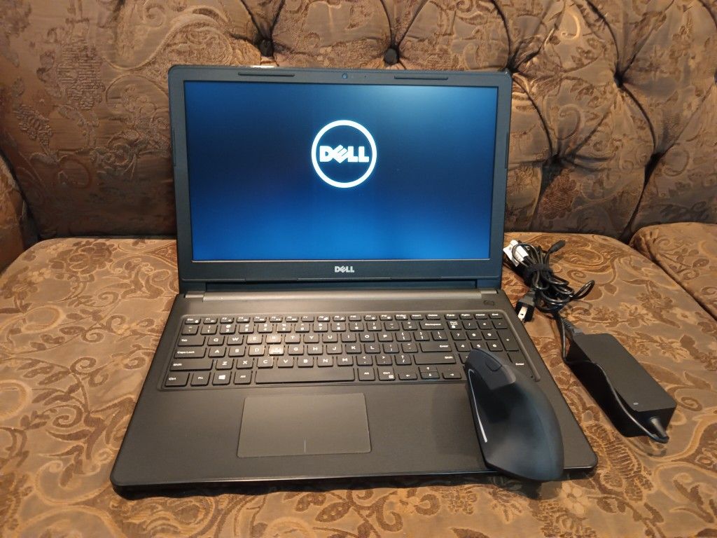 Laptop Dell Inspiron 3567-core i3-8gb Ram-160gb HD SSD Solid 