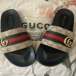 Gucci Slides Women 