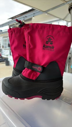 Kamik snow boots for girl